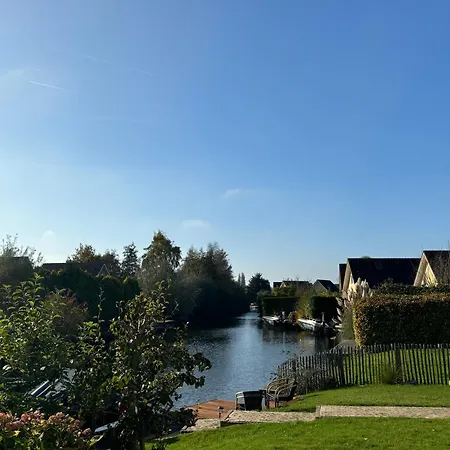 Ijsselmeer 度假居 *