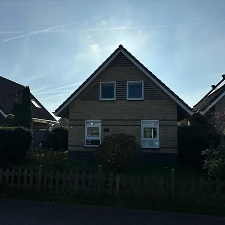 Ijsselmeer 度假居 *